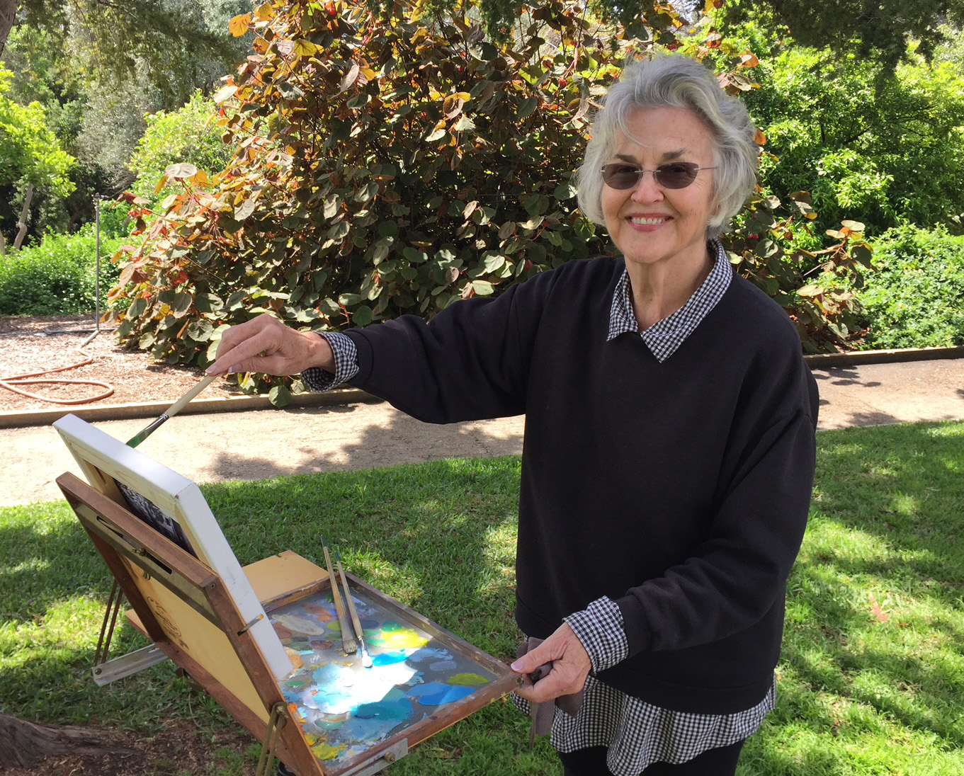 Eva-Margueriette-painting-in-Huntington-Gardens-2018